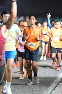 BIB: 0751, 22065
                            <button type="button" onclick="openModal(19606773)" class="btn btn-primary btn-sm float-right btn-popup" data-toggle="modal" data-target=".modal-high-quality">
                        <i class="fas fa-shopping-cart"></i> Add to Cart
                    </button>
                                            <button type="button" onclick="isThisMe(19606773, true)" class="btn btn-success btn-sm float-right btn-popup btn-isme hidden" data-toggle="tooltip" data-placement="bottom" title="นี่คือรูปของคุณใช่ไหม คลิกที่นี่เพื่อเอาเข้าอัลบั้ม">
                        <i class="fas fa-plus"></i> Add to album
                    </button>
                    <button type="button" onclick="isThisMe(19606773, false)" class="btn btn-warning btn-sm float-right btn-popup btn-isnotme hidden">
                        <i class="fas fa-ban"></i> Remove from album
                    </button>